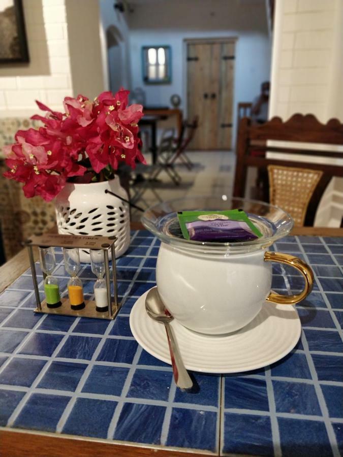 The White Balcao Hostel Панаджи Екстериор снимка